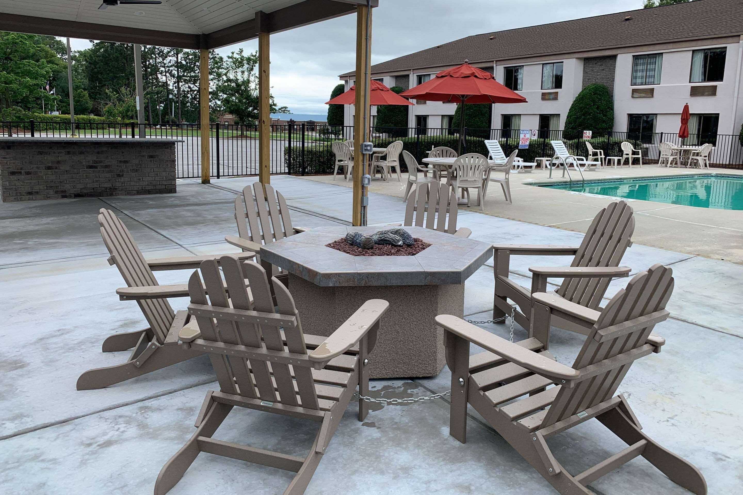 Sleep Inn & Suites Spring Lake - Fayetteville Near Fort Bragg Zewnętrze zdjęcie