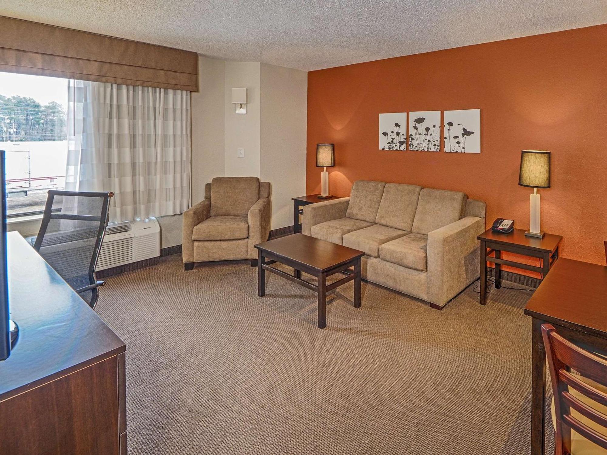 Sleep Inn & Suites Spring Lake - Fayetteville Near Fort Bragg Zewnętrze zdjęcie